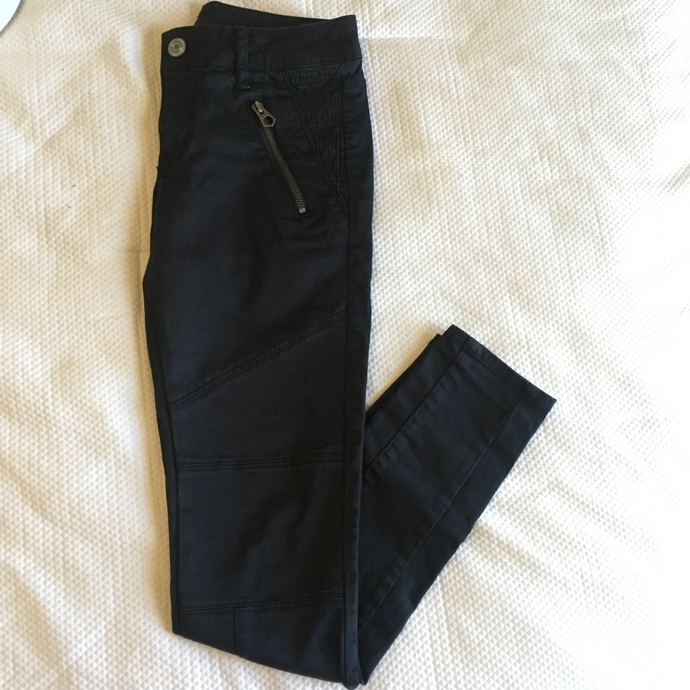 American Eagle Cargo Skinny Jeans